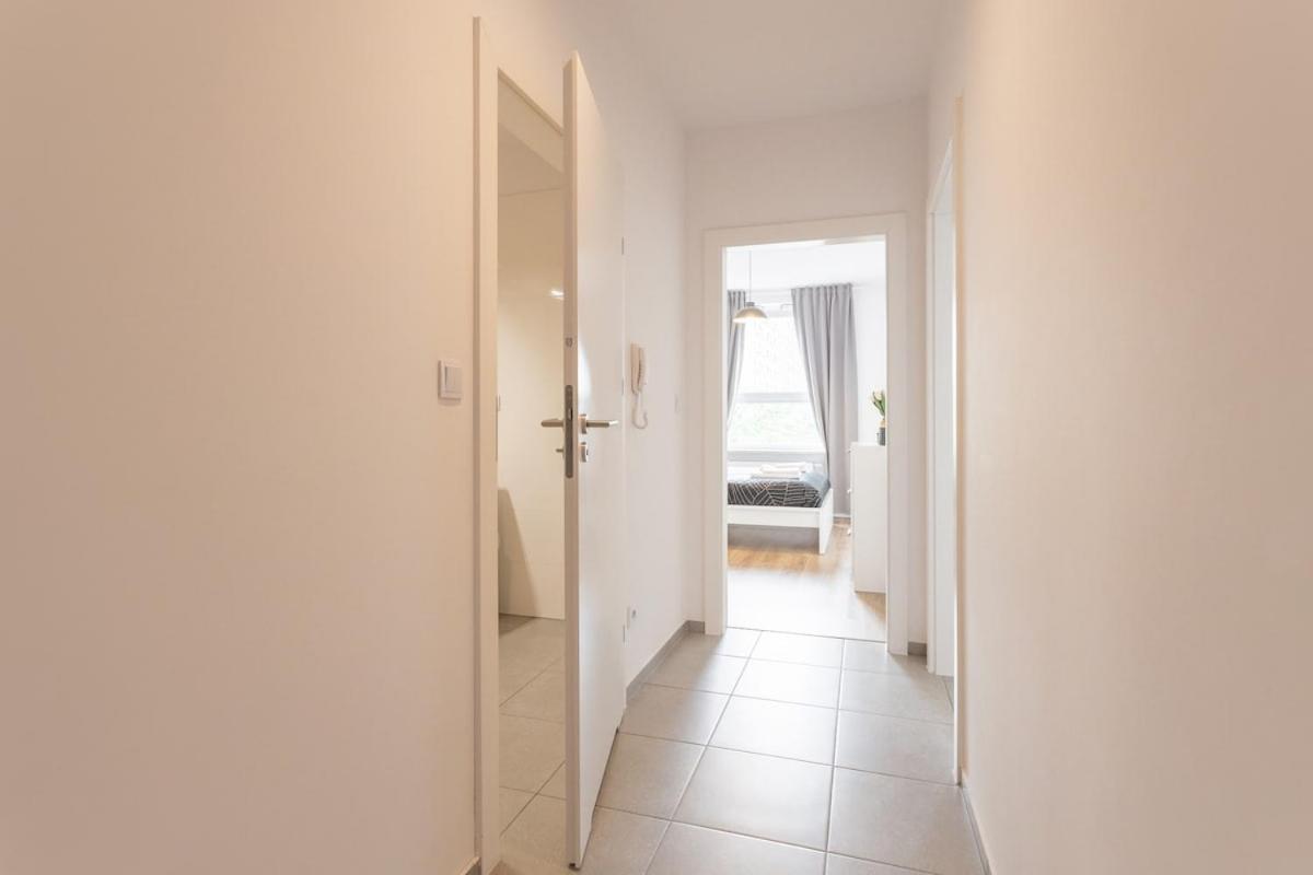 Urban Chic - Rondo Onz - Luxury - 2 Bedrooms - Pereca Street * Warszawa